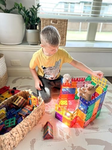 Bauspielzeug mit 2 Autos