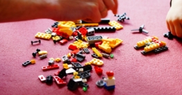 Lego-Steine sortieren