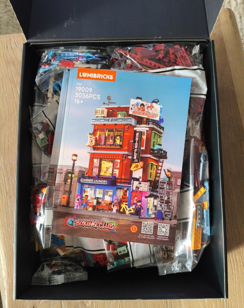 Lumibricks Boxing Club Box Inhalt