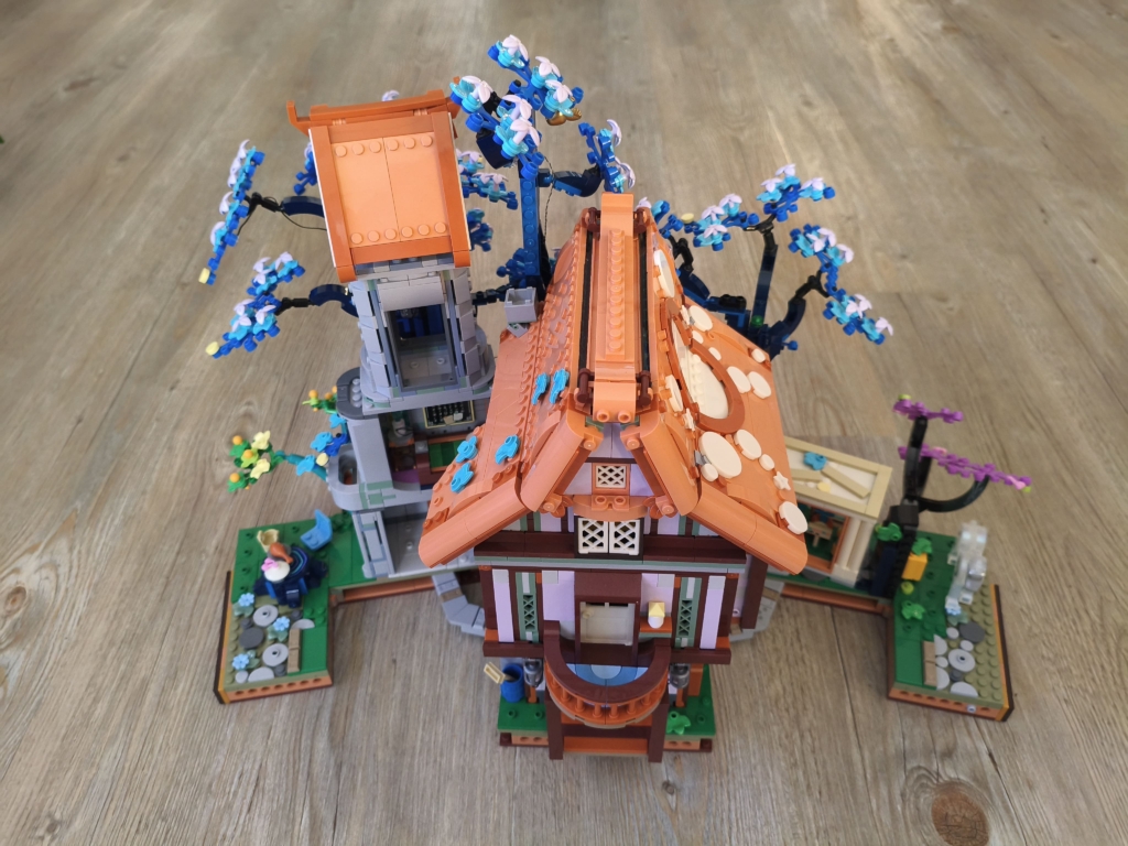 Lumibricks Sylvan Inn modular Building 20006