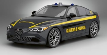 COBI-24657 ALFA Romeo Giulia QUADRIFOGLIO Guardia di FINANZA Police, compact Sedan - 8