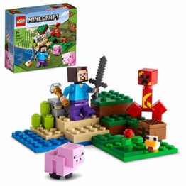 LEGO 21177 Minecraft Der Hinterhalt des Creeper, Spielzeugset mit Steve, Schweinchen- und Kükenfiguren, Kinderspielzeug ab 7 Jahren mit Minifiguren - 1