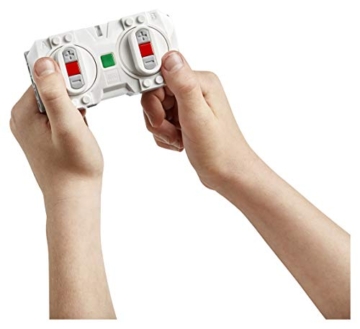 LEGO 60197 City Personenzug mit batteriebetriebenem Motor, ferngesteuertes Set mit Bluetooth-Verbindung, Schienen und Zubehör - 6