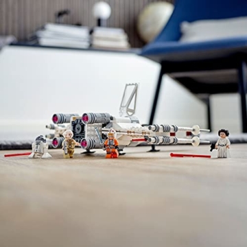 LEGO 75301 Star Wars Luke Skywalkers X-Wing Fighter