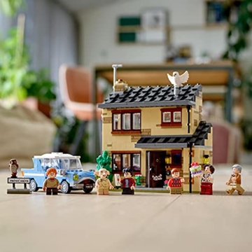 LEGO 75968 Harry Potter Ligusterweg 4, Spielzeug-Haus mit Ford Anglia sowie Minifiguren von Dobby und Familie Dursley - 14