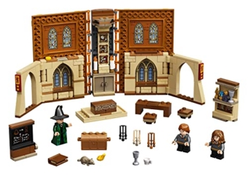 LEGO 76382 Harry Potter Hogwarts Moment: Verwandlungsunterricht Set, Spielzeugkoffer mit Minifiguren, Sammlerstück - 4