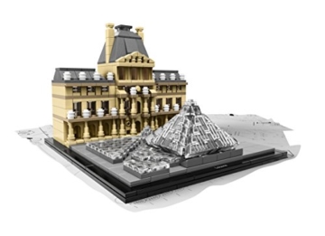 LEGO Architecture 21024 - Louvre - 2