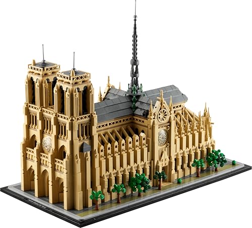 LEGO Architecture 21061 Notre Dame de Paris Set