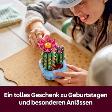 LEGO Botanicals Blühender Kaktus - Set mit Kunstpflanze mit 2 Kakteen & künstlichen Blüten - DIY Deko - Geschenkidee zum Geburtstag für Mädchen ab 9 Jahren & Erwachsene Pflanzenliebhaber - 11509 - 6