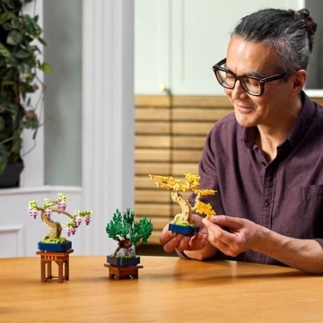 LEGO Botanicals Mini-Bonsais - Bonsai zum Bauen & Ausstellen - Kunstblumen DIY Deko - Ginkgo, Schwarzkiefer & Wisteria Kunstpflanzen - Geschenk für Erwachsene - 10373 - 8