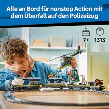 LEGO City City Überfall auf den Polizeizug - Ferngesteuerter Spielzeug Zug - Modellbau mit kreisförmiger Strecke, Helikopter, Rallyeauto, 6 Minifiguren - Geschenk für Jungen ab 7 Jahren - 60508 - 2