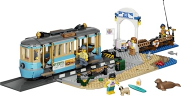 LEGO City Klassische Strandstraßenbahn Spielzeug - Modellbau mit Schienenstrecke, Straßenszene, 5 Minifiguren und 5 Tierfiguren - Geburtstagsgeschenk für Jungen ab 7 Jahren - 60506 - 9