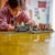 LEGO City Klassischer Dampfzug Spielzeug - STEM Modellbausatz - Set mit Bahnhof, Schienen, Führerstand Steuerung, Haltesignal und 5 Minifiguren - Geburtstagsgeschenk für Jungen ab 7 Jahren - 60511 - 8