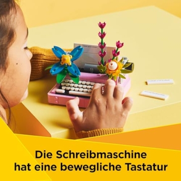 LEGO Creator 3in1 Schreibmaschine mit Blumen - umbaubar in eine Keytar oder einen Blumentopf mit Stift & Notizbuch – Kreatives Geburtstagsgeschenk für Mädchen und Jungen ab 8 Jahren – 31169 - 4