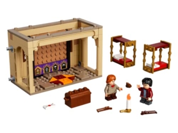 LEGO Harry Potter Gryffindor Dorms Set 40452 - 2
