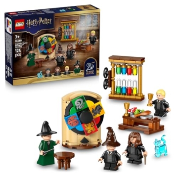 LEGO Harry Potter Schloss Hogwarts: Auswahlzeremonie mit dem Sprechenden Hut (76460)
