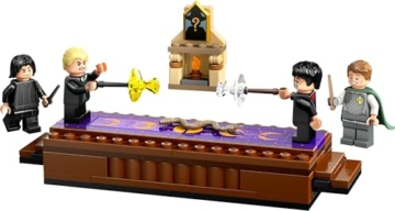 LEGO Harry Potter Schloss Hogwarts: Duellierclub, Bauset mit 4 Minifiguren inkl. Draco Malfoy, Gilderoy Lockhart & Severus Snape, Set mit Funktion zum Umstürzen für Jungen & Mädchen ab 8 Jahren 76441 - 11
