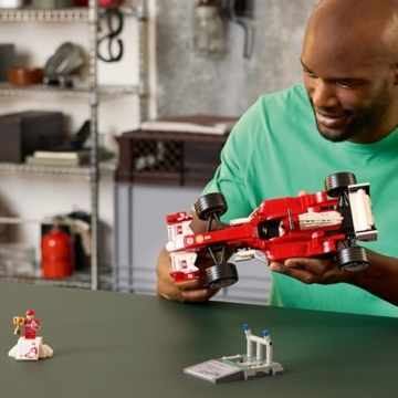 LEGO Icons Ferrari F2004 und Michael Schumacher - F1 Rennwagen Modellbau für Erwachsene - F1 Modellauto Set mit V10-Motor & sammelbarer Fahrer Minifigur - Formel 1 Geschenk zum Vatertag - 11375 - 7