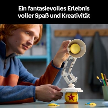 LEGO Ideas Disney Pixar Set - Modellbau für Erwachsene - 3D Puzzle mit versteckten Filmreferenzen - DIY Schreibtisch Deko - Geschenkidee für Sammler 21357 - 3