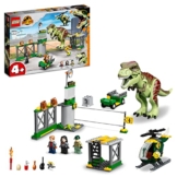 LEGO Jurassic World T. Rex Ausbruch, Dinosaurier-Spielzeug ab 4 Jahren, Set mit großer Dino-Figur, Hubschrauber, Flughafen und Spielzeugauto, Geschenk für Fans der Jurassic Park-Filme 76944 - 1