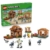 LEGO Minecraft Angriff des Magiers auf das Dorf - Modell mit Garten - 11 Figuren inkl. Maurer & Eisengolem - Zimmerdeko für Kinder - Gaming Geschenk für Jungen, Mädchen und Fans ab 9 Jahren - 21596 - 1