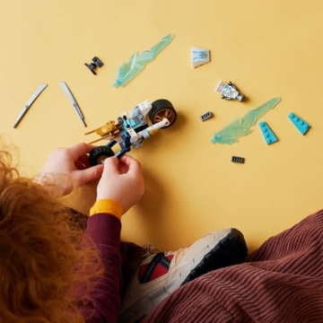 Lego NINJAGO 71816 Zanes EIS-Motorrad-Spielzeug mit 1 Minifigur inklusive, baubares Modellfahrzeug, Ninja-Geschenk für Kinder ab 7 Jahren - 3
