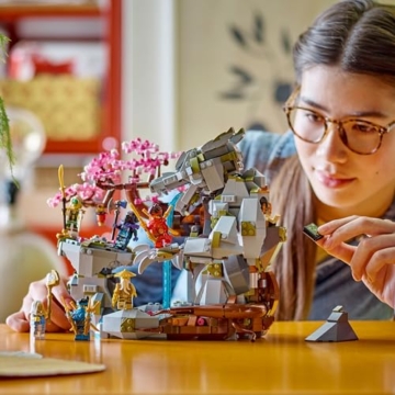 LEGO NINJAGO Drachenstein-Tempel Drachen-Spielzeug mit 6 Ninja-Figuren, großes Set zum Bauen, Spielen und Ausstellen, Geschenk zum Geburtstag für Jungs und Mädchen ab 13 Jahren 71819 - 9