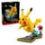 LEGO Pokémon Pikachu und Pokéball - Bauset für Erwachsene - Modellbau mit beweglicher Anime Figur und dynamischem Ständer - DIY Deko für Zimmer oder Schreibtisch - Geschenk für Gaming Fans - 72152 - 1
