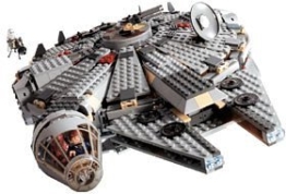 LEGO 4504 Star Wars Millennium Falcon