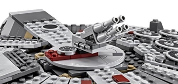 LEGO Star Wars 75105 - Millennium Falcon - 6