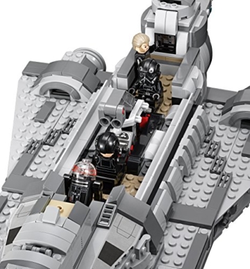 LEGO Star Wars 75106 - Imperial Assault Carrier - 6