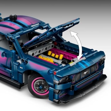 LEGO Technic Ford Mustang GT Auto aus der Tuning-Werkstatt - anpassbares Spielzeugauto - Flitzer mit Lenkung und 8-Zylinder-Kolbenmotor - Geschenkidee für Kinder ab 10 Jahren - 42236 - 5