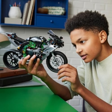 LEGO Technic Kawasaki Ninja H2R Motorrad, Geschenk für Kinder & Erwachsene zum Geburtstag, Dekoration, Spielzeug, Modell für Jungen und Mädchen ab 10 Jahren 42170 - 8