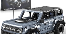 Mould King 15085 Technik SUV Offroad Auto Bausatz, Rückziehauto Bausteinset, Sammler Automodellspielzeug für Erwachsene und Jugendliche ab 12 Jahren (828 Teile) - 1