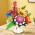 Mould King 24099 Traum-Blumenkorb Baustein-Blumenstrauß | Realistische Blumen mit bunten Blüten und Grün | Unverwelkliches Baustein-Dekor | Ideal für Zuhause | Ab 14 Jahren Erwachsenen-Geschenk - 3