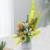 Mould King 24124 Baustein-Blumenstrauß mit Vase Pflanzen- und Blumenkunst-Bauset | Bunte realistische Blumen und Grünblätter | Kreative Wohnzimmer- und Tischdekoration | Unverwelkliche Baustein-Blumen - 4